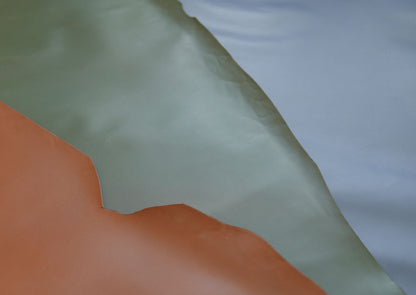 最小クラスの本革長財布 soallet｜お札を折らずに収納・超スリム大容量ミニ財布｜日本製ヌメ革財布