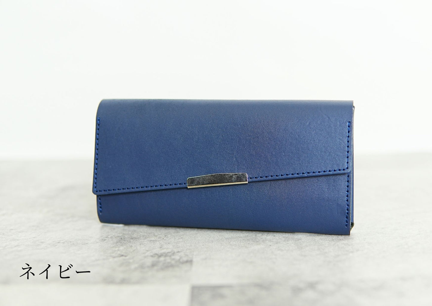 最小クラスの本革長財布 soallet｜お札を折らずに収納・超スリム大容量ミニ財布｜日本製ヌメ革財布